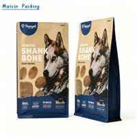 Sacs &agrave; fond plat avec papier kraft et sacs biod&eacute;gradables utilis&eacute;s pour les aliments pour animaux de compagnie